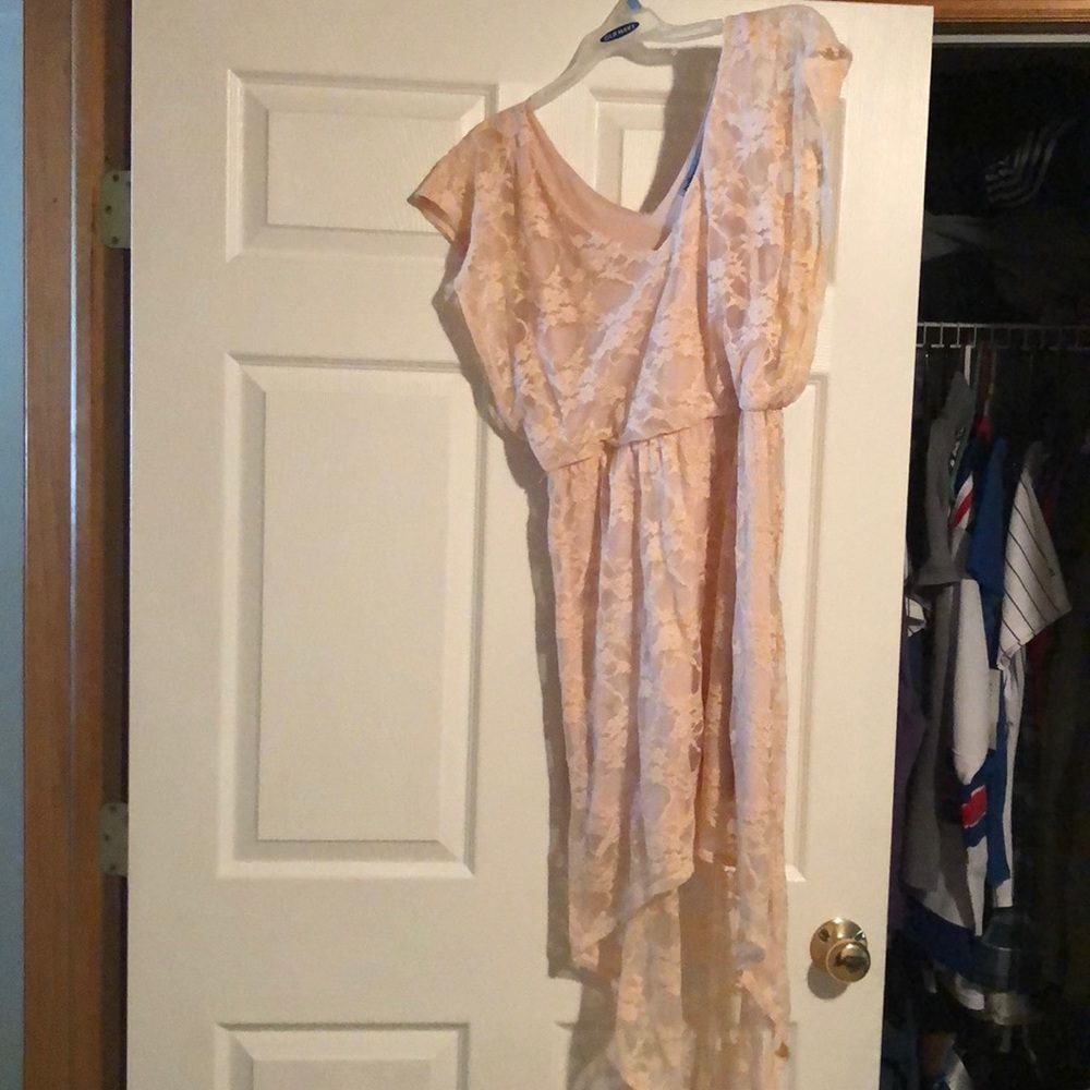 Bailey Girl Large Peach Dress